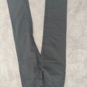 BOSS ORANGE Dark Gray and Orange Patterned Fabric